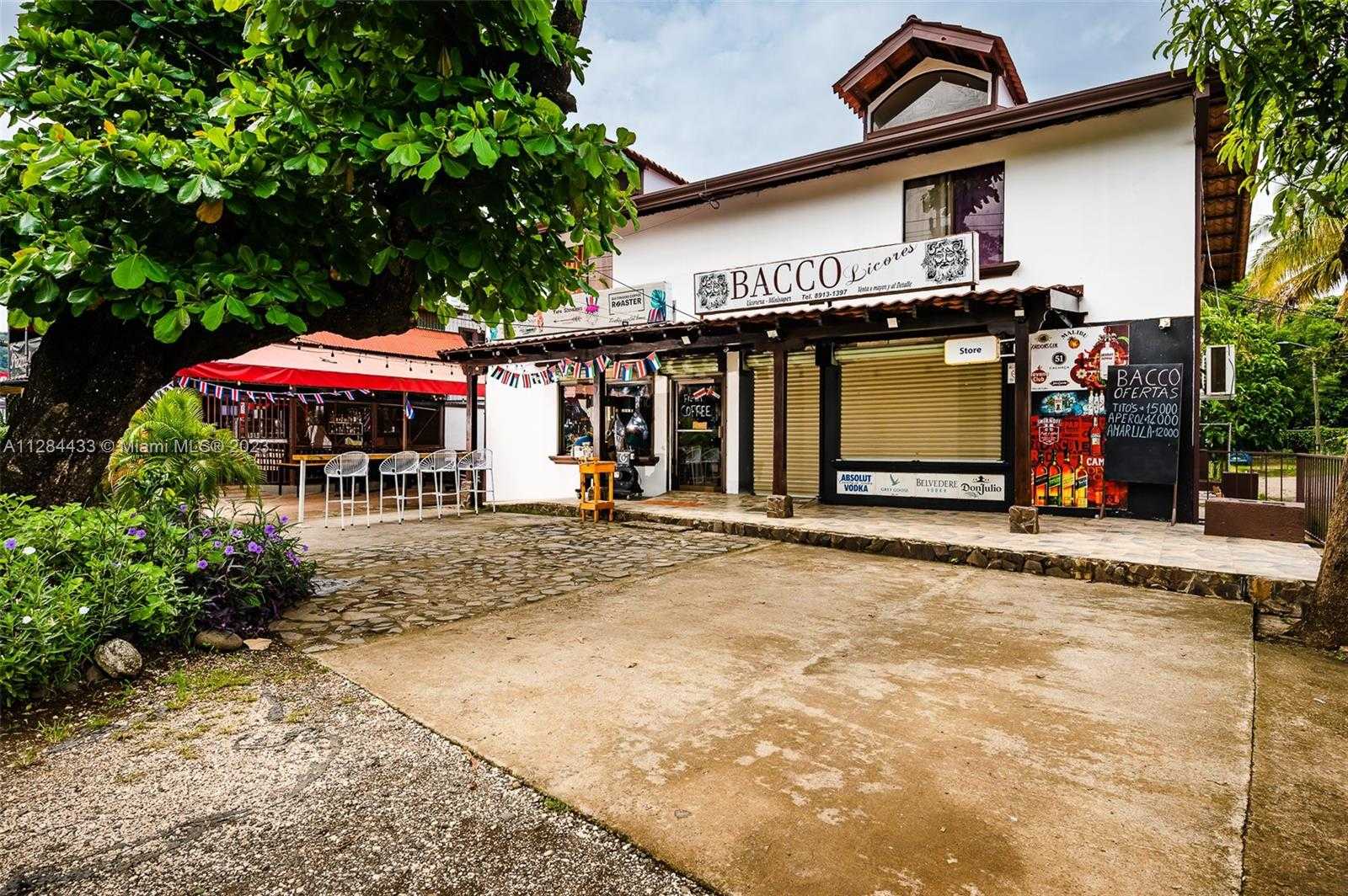 Small Image of MAIN STREET ACROSS FROM PACIFICO #1-15, Out of City Number 3