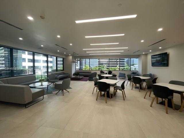 Small Image of 800 BRICKELL AVE #4, Miami Number 7