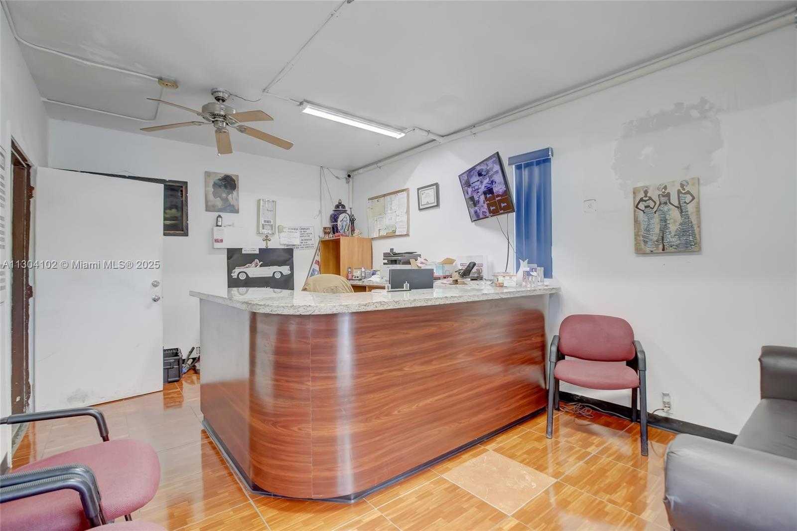 Small Image of 1420 NORTH EAST 131ST ST, North Miami Number 9