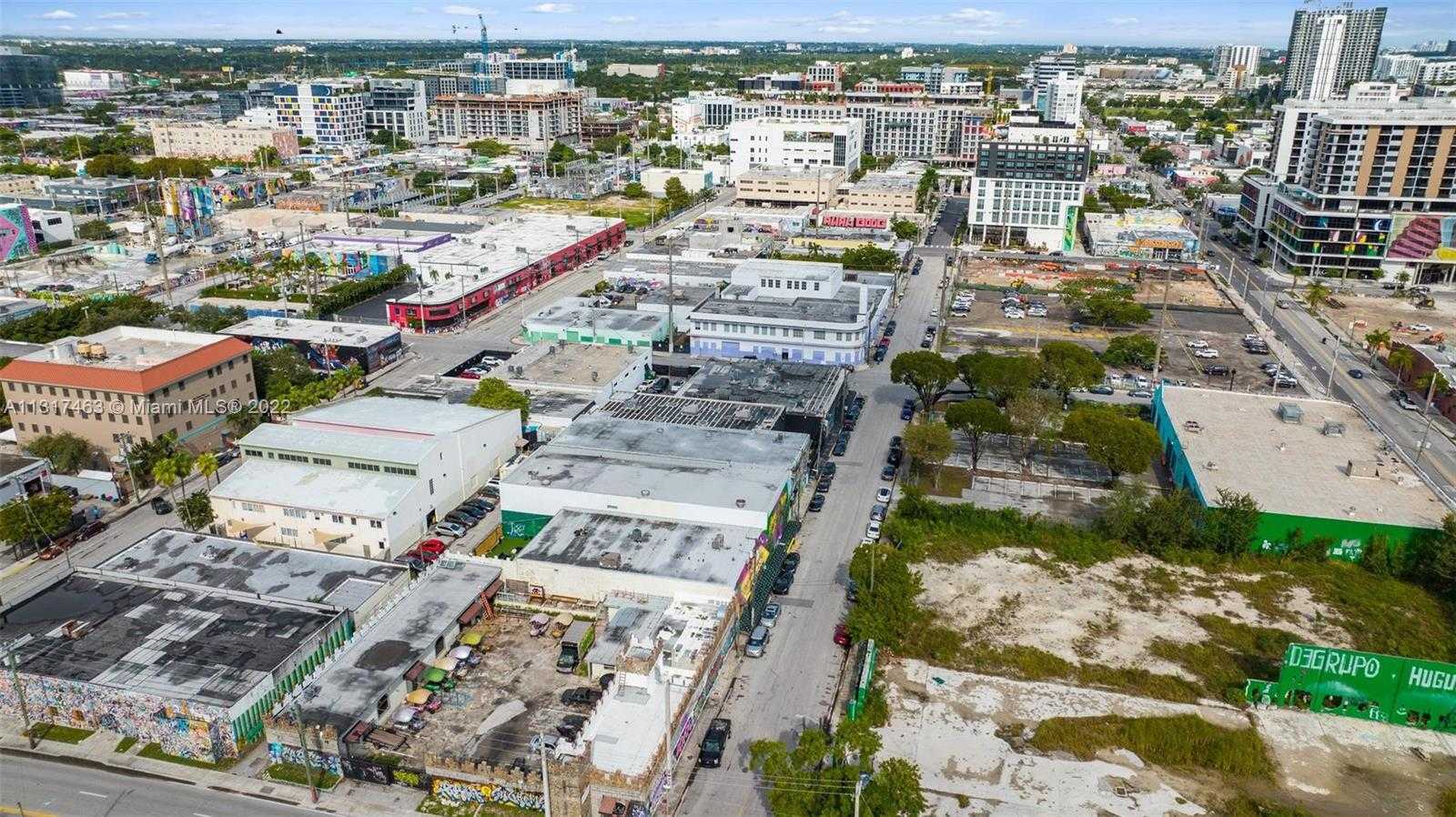 Small Image of 2010 NORTH WEST MIAMI CT, Miami Number 7