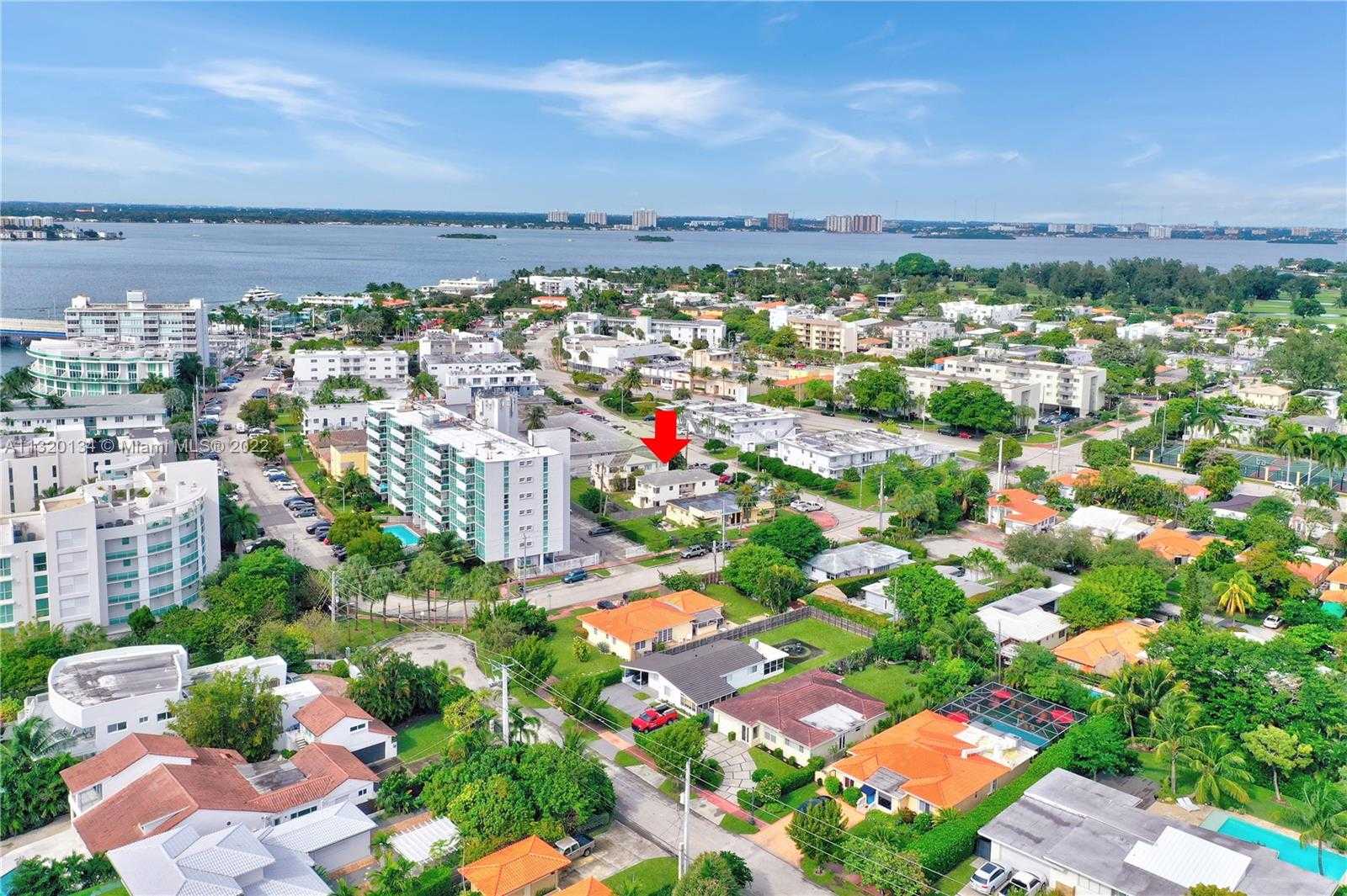 Small Image of 1910 BIARRITZ DR, Miami Beach Number 31