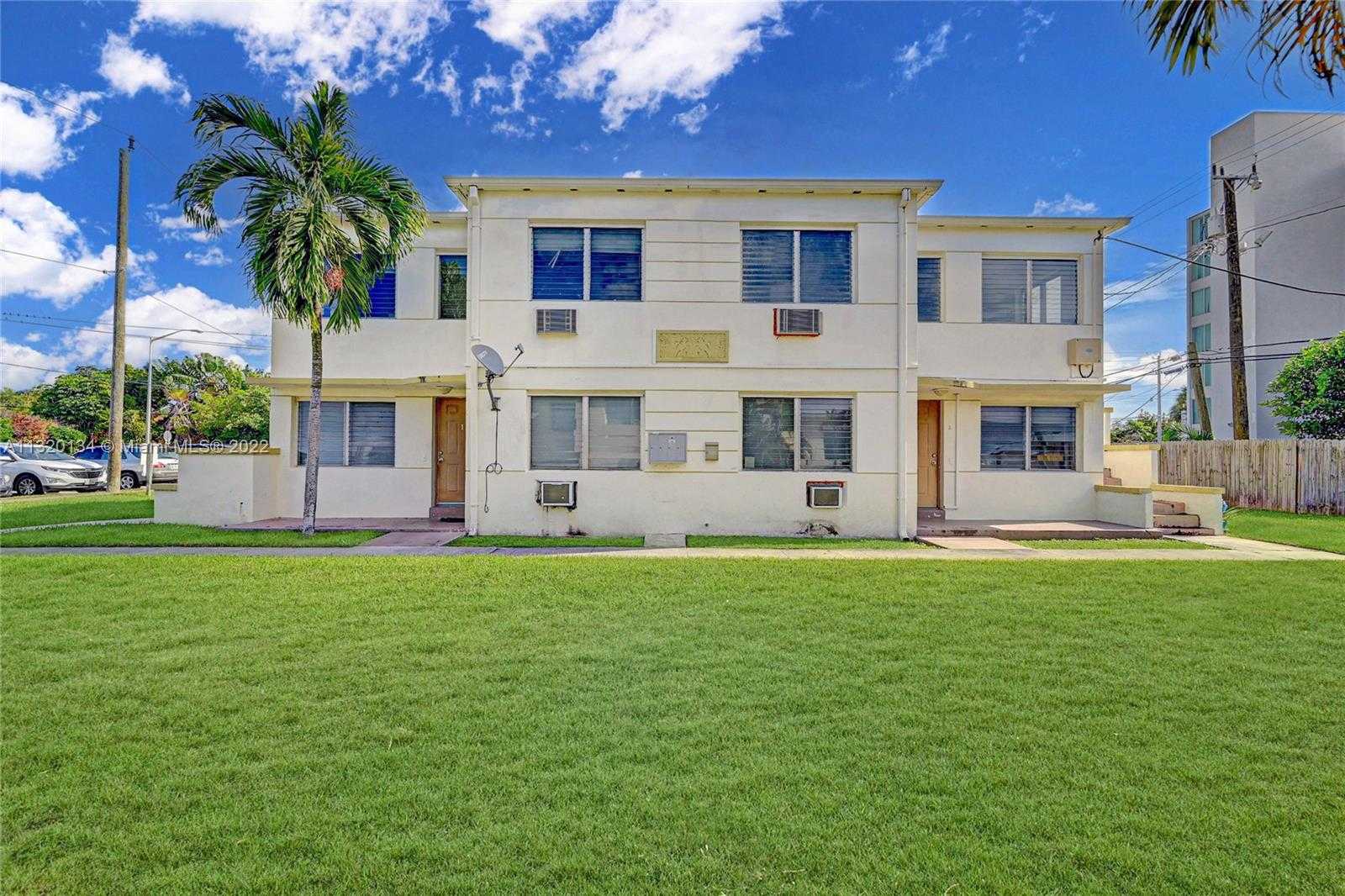 Small Image of 1910 BIARRITZ DR, Miami Beach Number 9