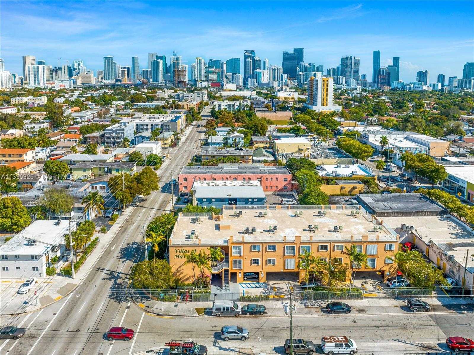 Small Image of 1050 SOUTH WEST 7TH ST, Miami Number 16