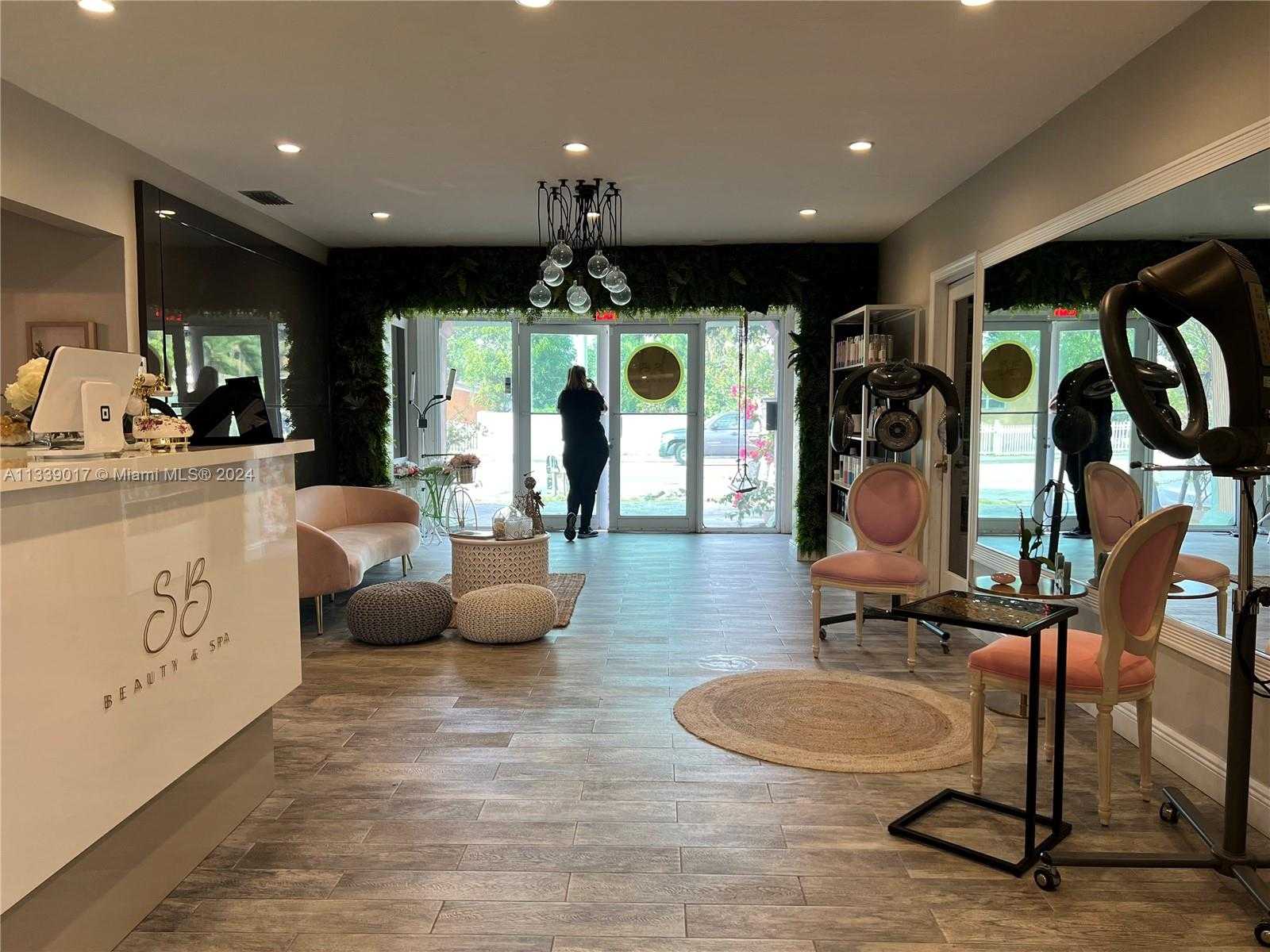 Small Image of 16921 NORTH EAST 6TH AVE, North Miami Beach Number 16