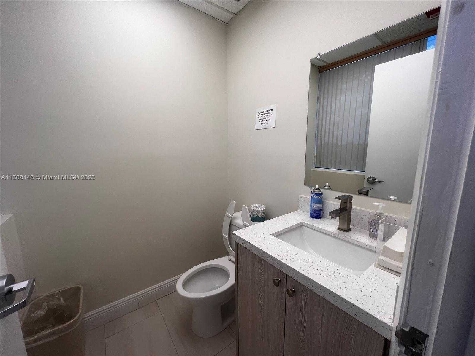 Small Image of 1 SOUTH WEST 129TH AVE #401, Pembroke Pines Number 5