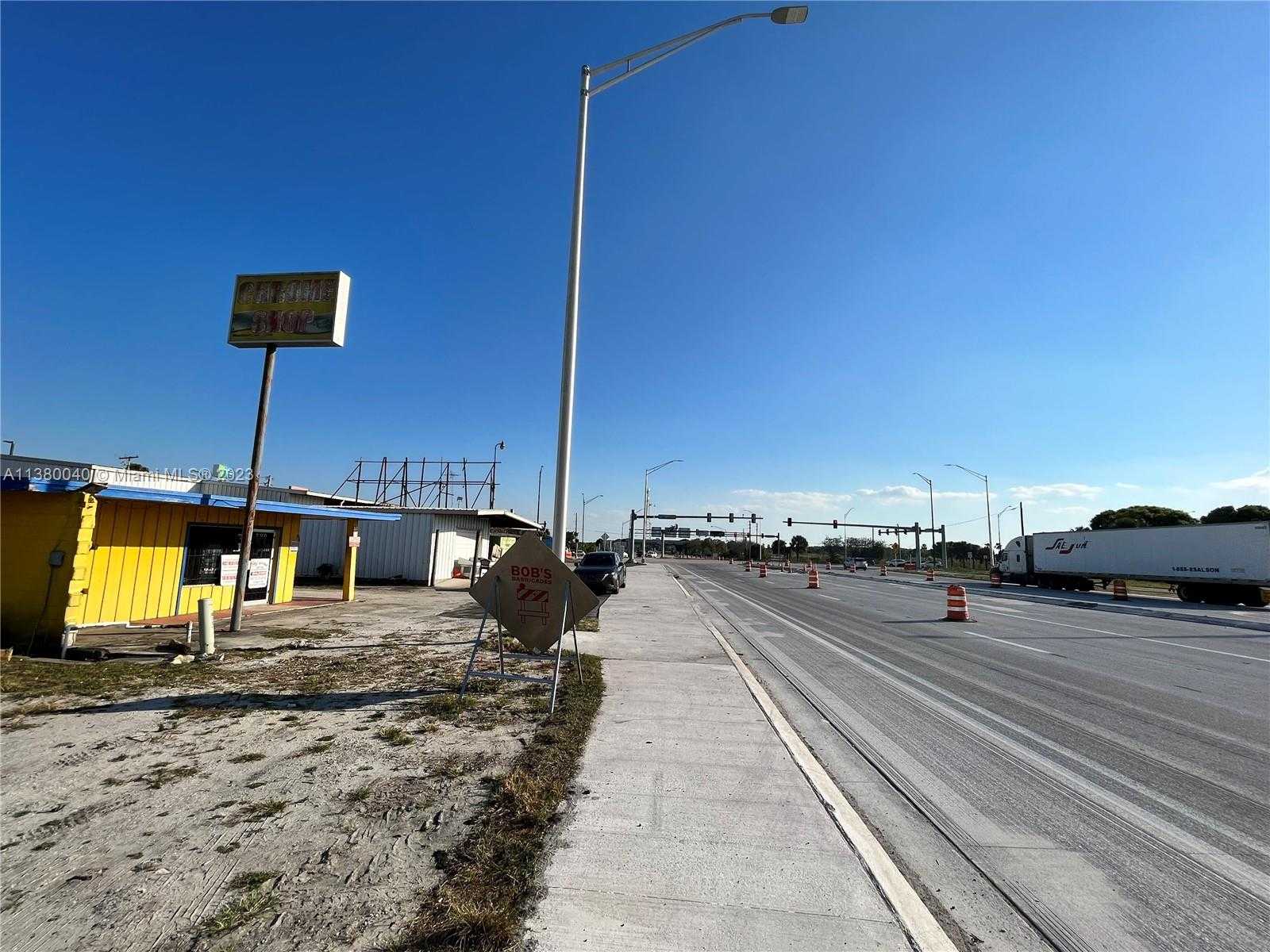 Small Image of 2860 SOUTH KINGS HWY, Fort Pierce Number 3