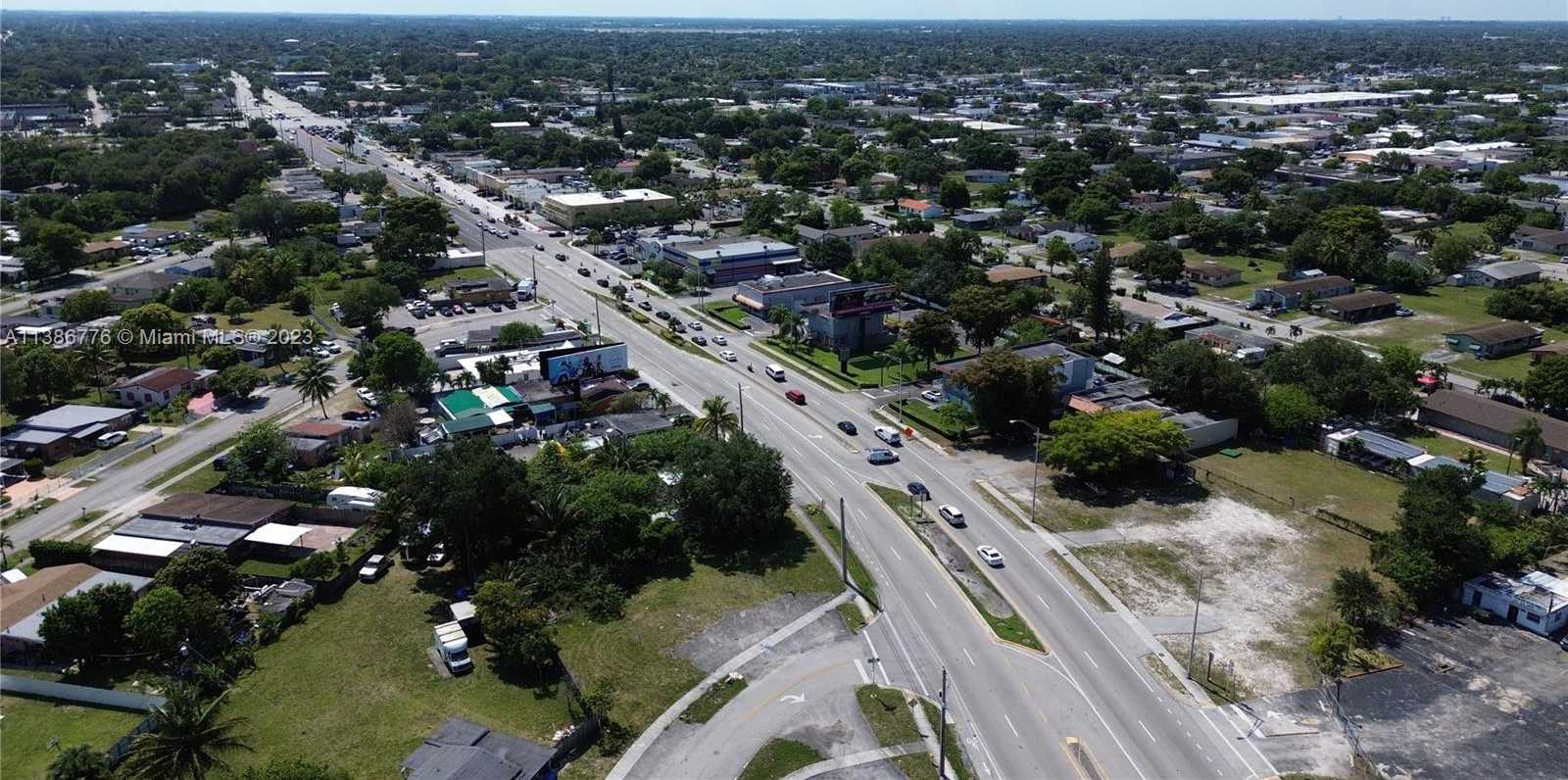 Small Image of 5705 WEST HALLANDALE BEACH BLVD, West Park Number 7