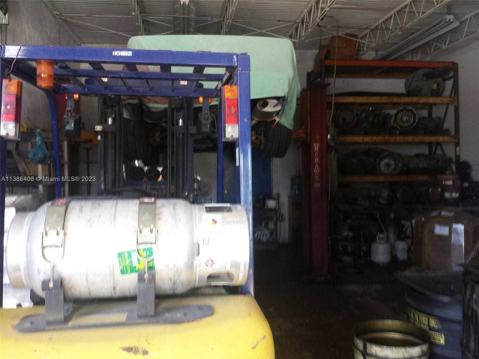 Small Image of 60 NORTH WEST 20TH ST, Miami Number 10