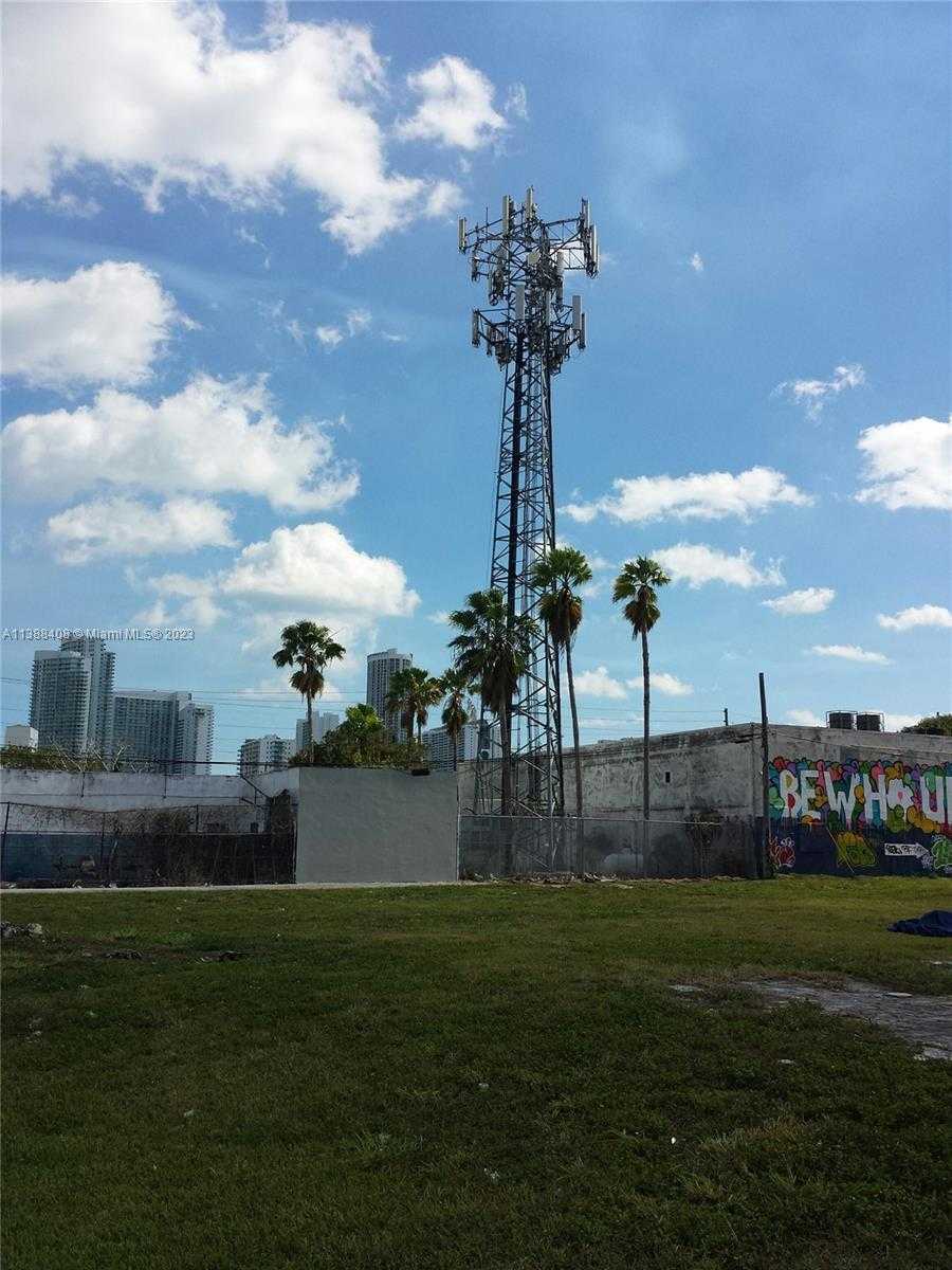 Small Image of 60 NORTH WEST 20TH ST, Miami Number 4