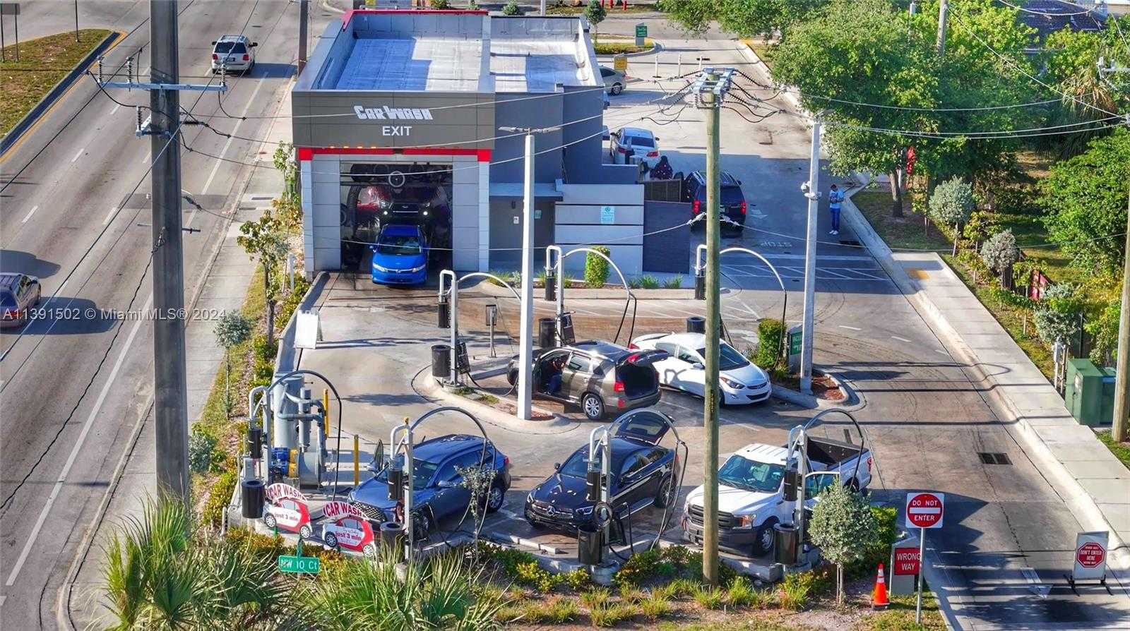 Small Image of 1080 NORTH WEST 31ST AVE, Fort Lauderdale Number 3