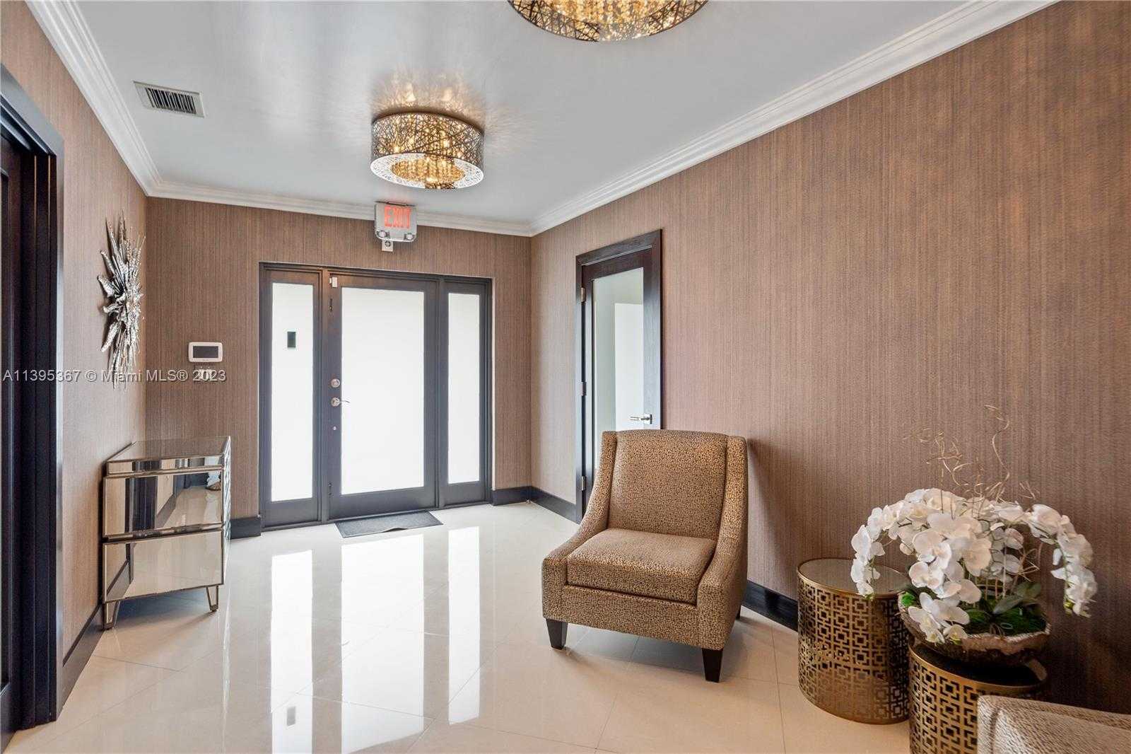 Small Image of 16170 NORTH EAST 11TH CT, North Miami Beach Number 10