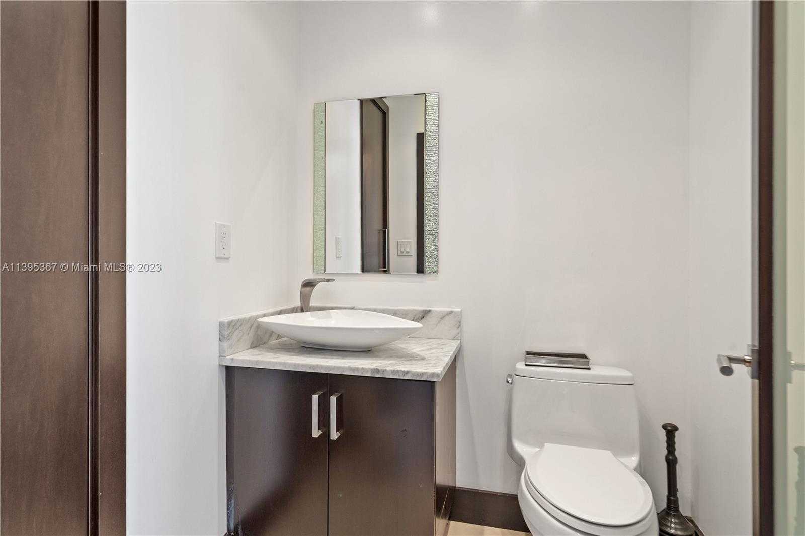 Small Image of 16170 NORTH EAST 11TH CT, North Miami Beach Number 25