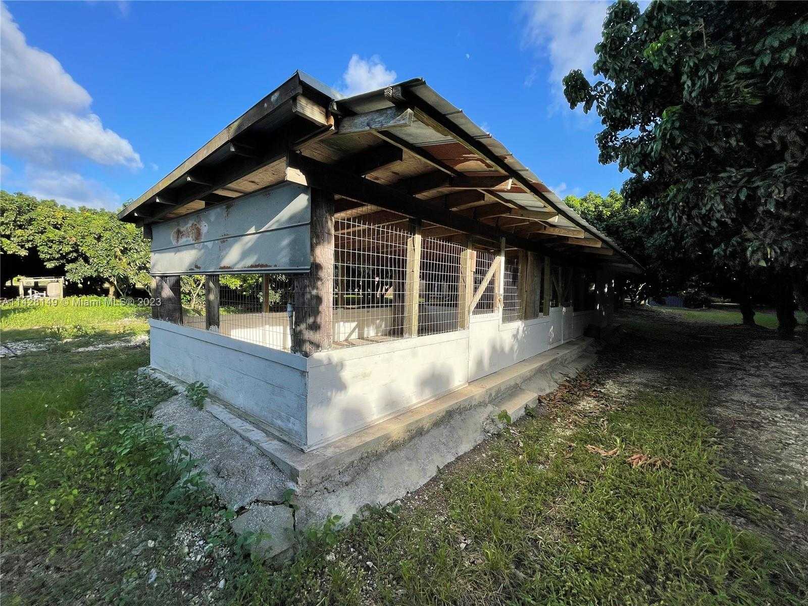 Small Image of 33300 SOUTH WEST 202ND AVE, Homestead Number 23