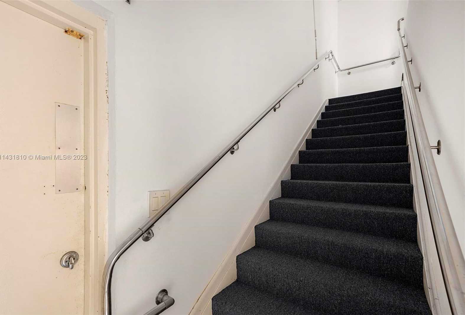 Small Image of 12165 SOUTH WEST 131ST AVE #19, Miami Number 16