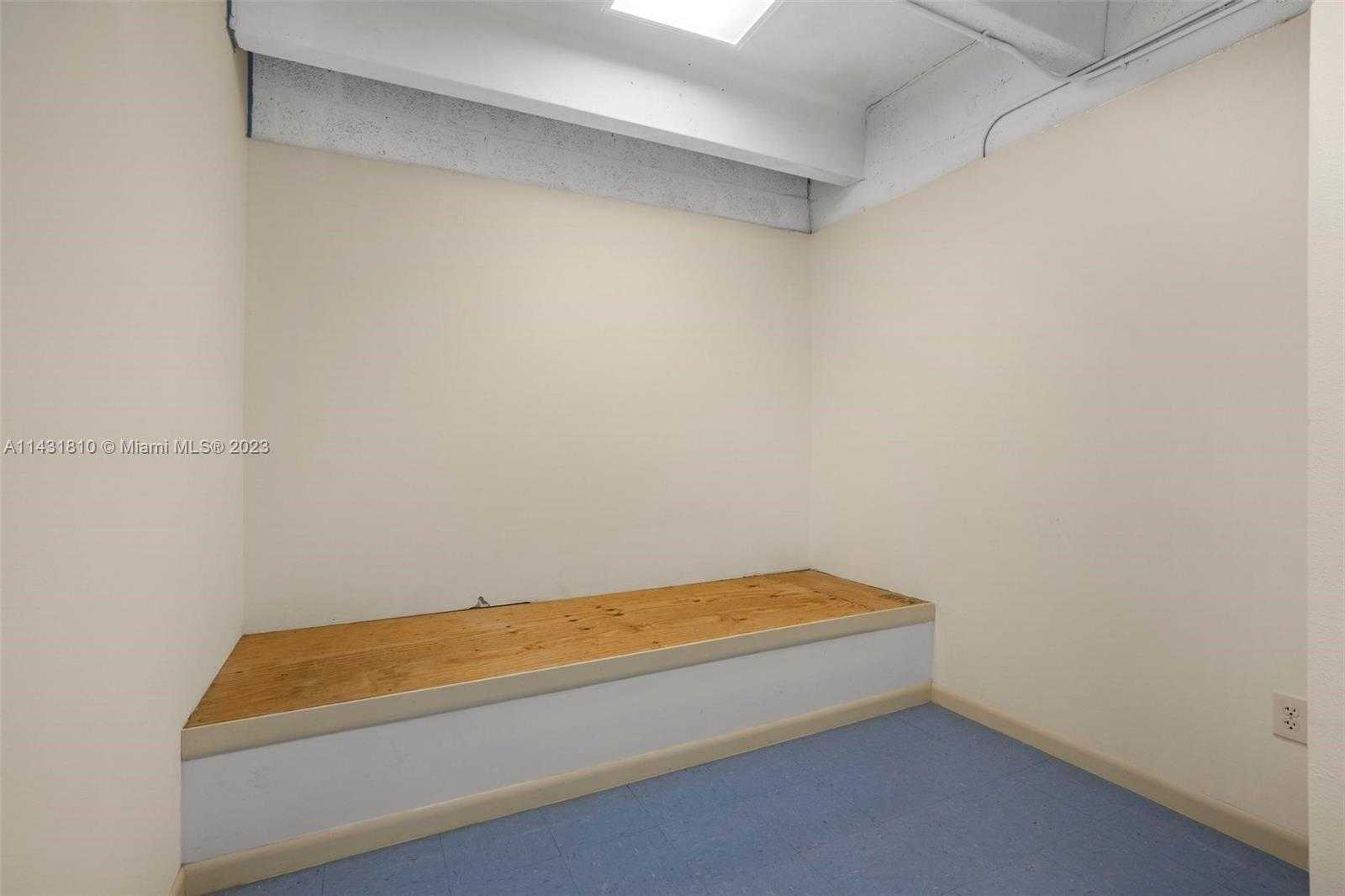 Small Image of 12165 SOUTH WEST 131ST AVE #19, Miami Number 20