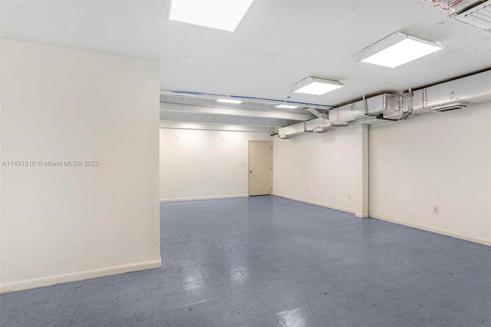 Small Image of 12165 SOUTH WEST 131ST AVE #19, Miami Number 7