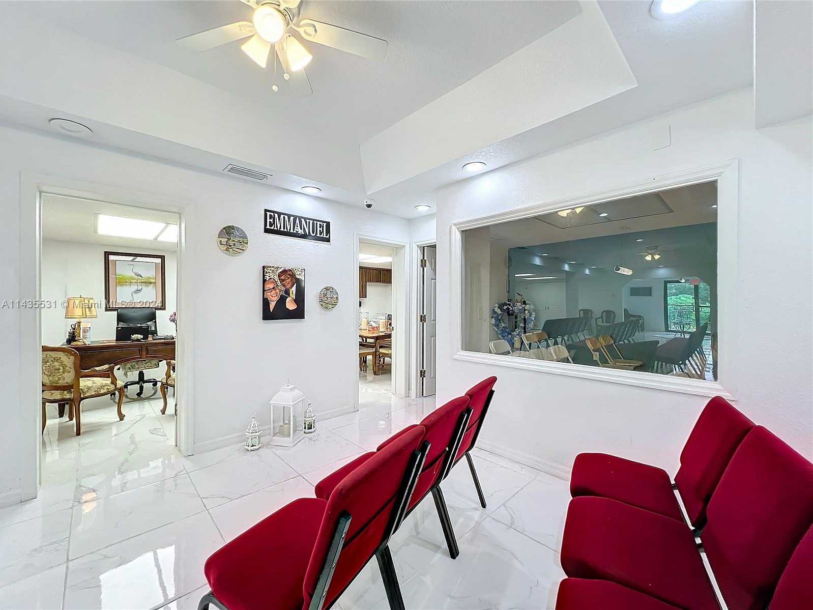 Small Image of 5404 SILVER STAR RD, Orlando Number 19