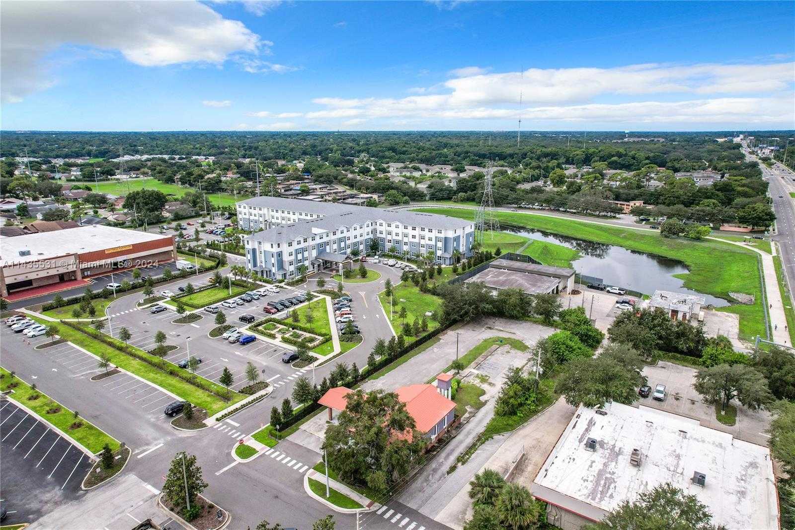 Small Image of 5404 SILVER STAR RD, Orlando Number 6