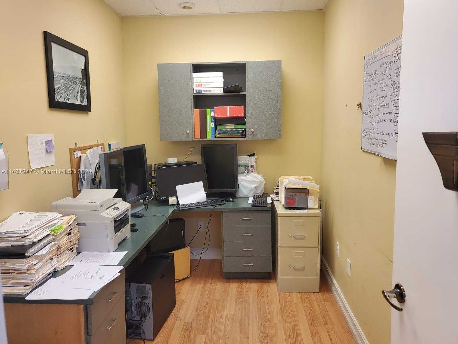 Small Image of 2971 CORAL WAY, Miami Number 11