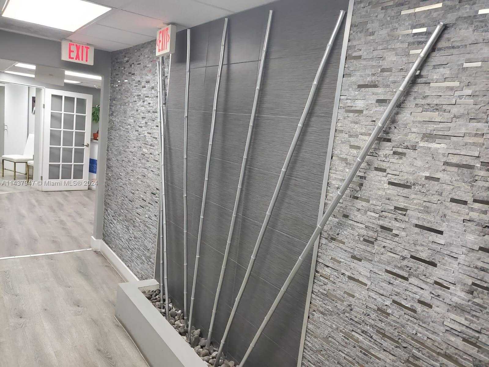 Small Image of 2971 CORAL WAY, Miami Number 14