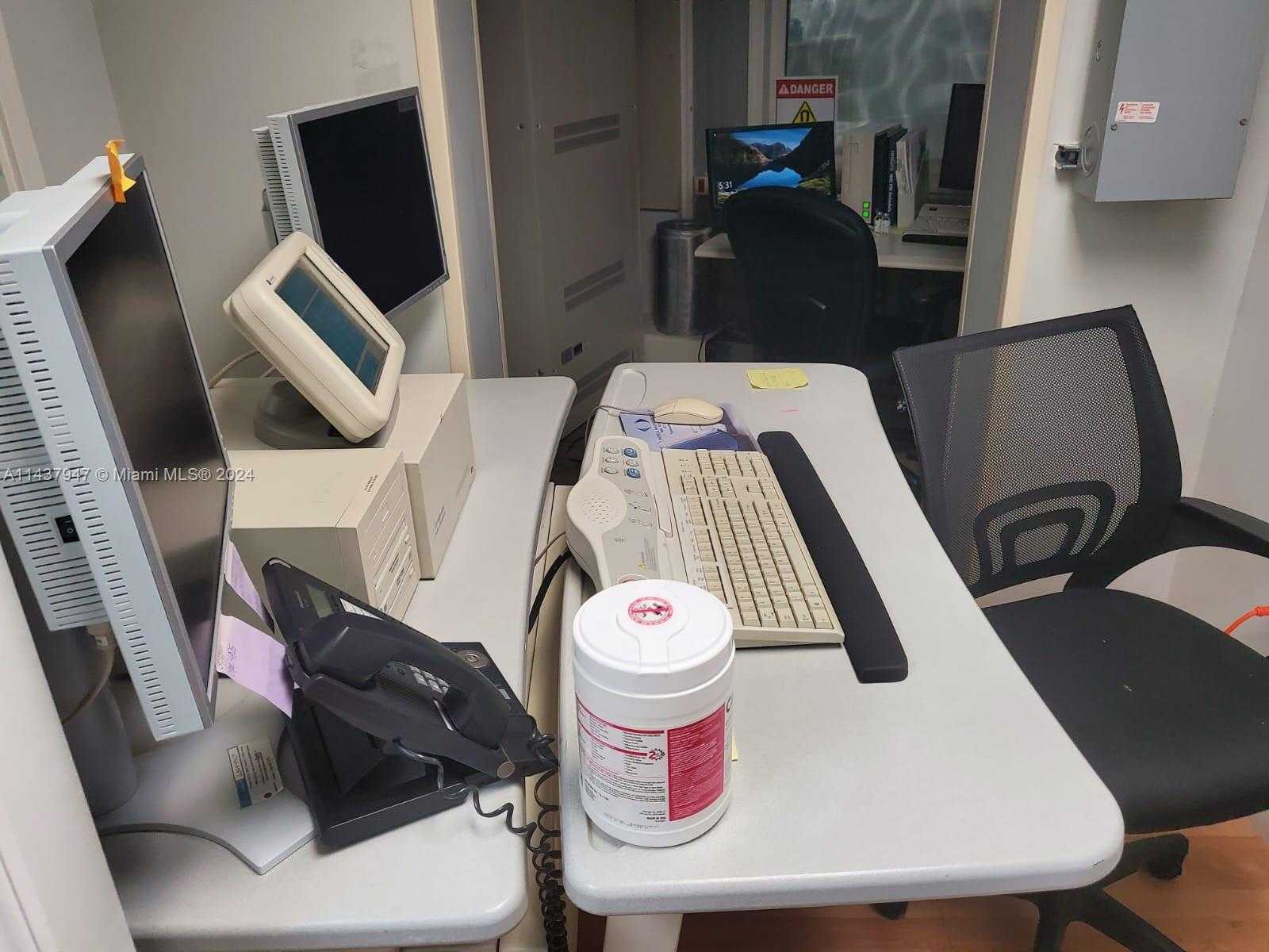 Small Image of 2971 CORAL WAY, Miami Number 20