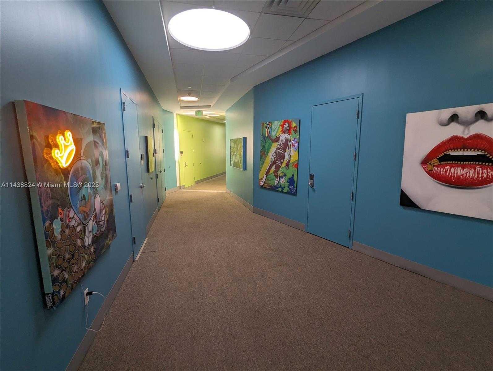 Small Image of 1501 Biscayne Blvd, Miami, FL 33132, USA Number 21