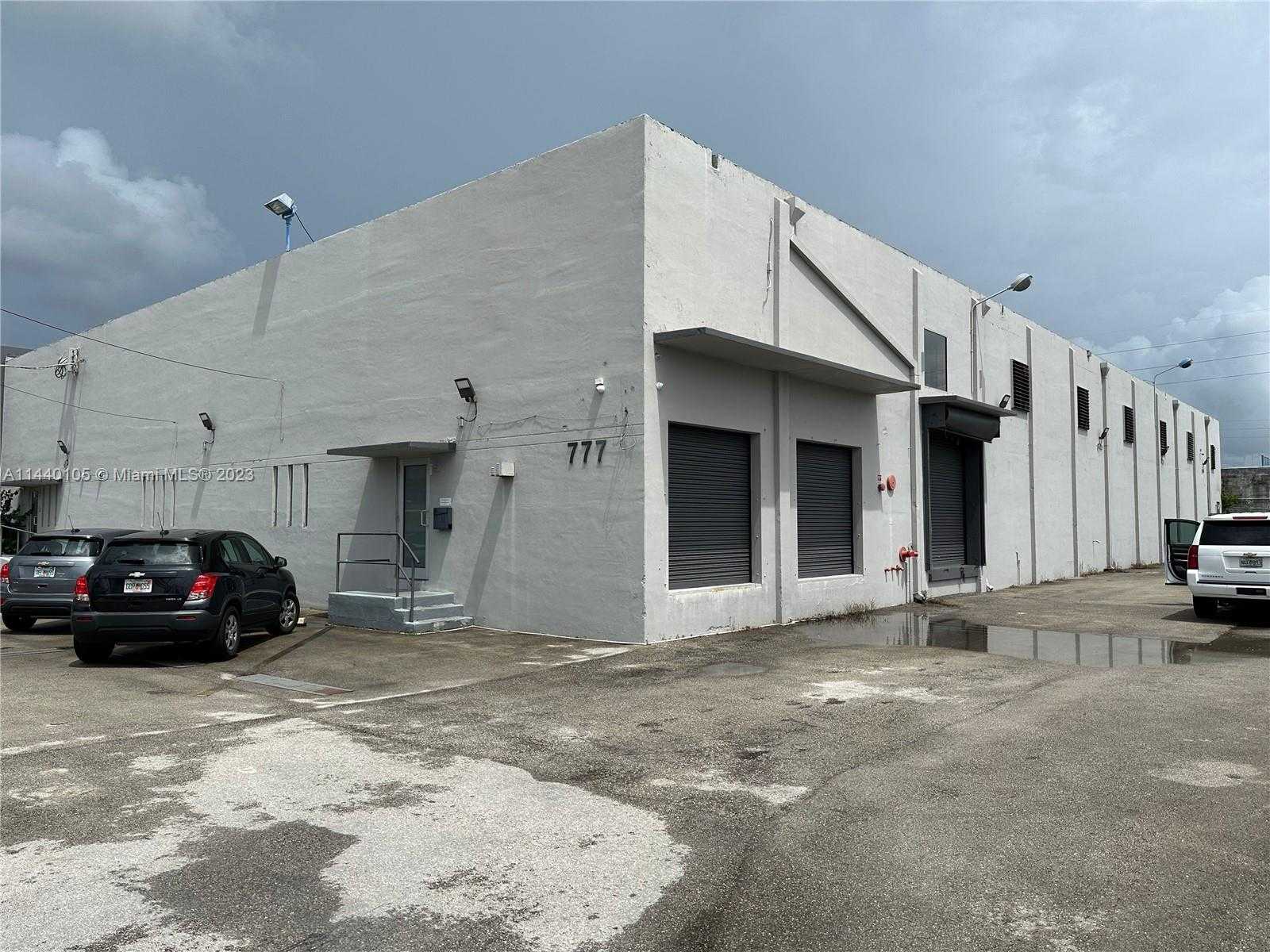 Small Image of 775 NORTH WEST 71ST ST, Miami Number 3
