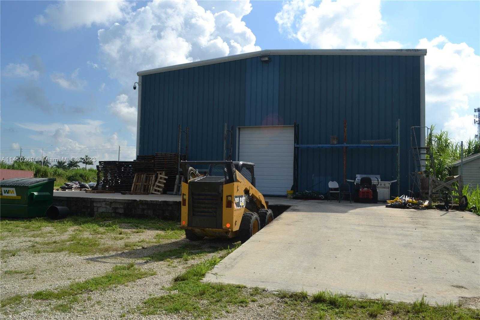 Small Image of 22700 SOUTH WEST 177TH AVE, Miami Number 12