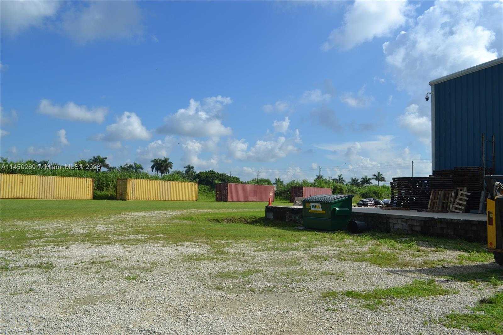 Small Image of 22700 SOUTH WEST 177TH AVE, Miami Number 17