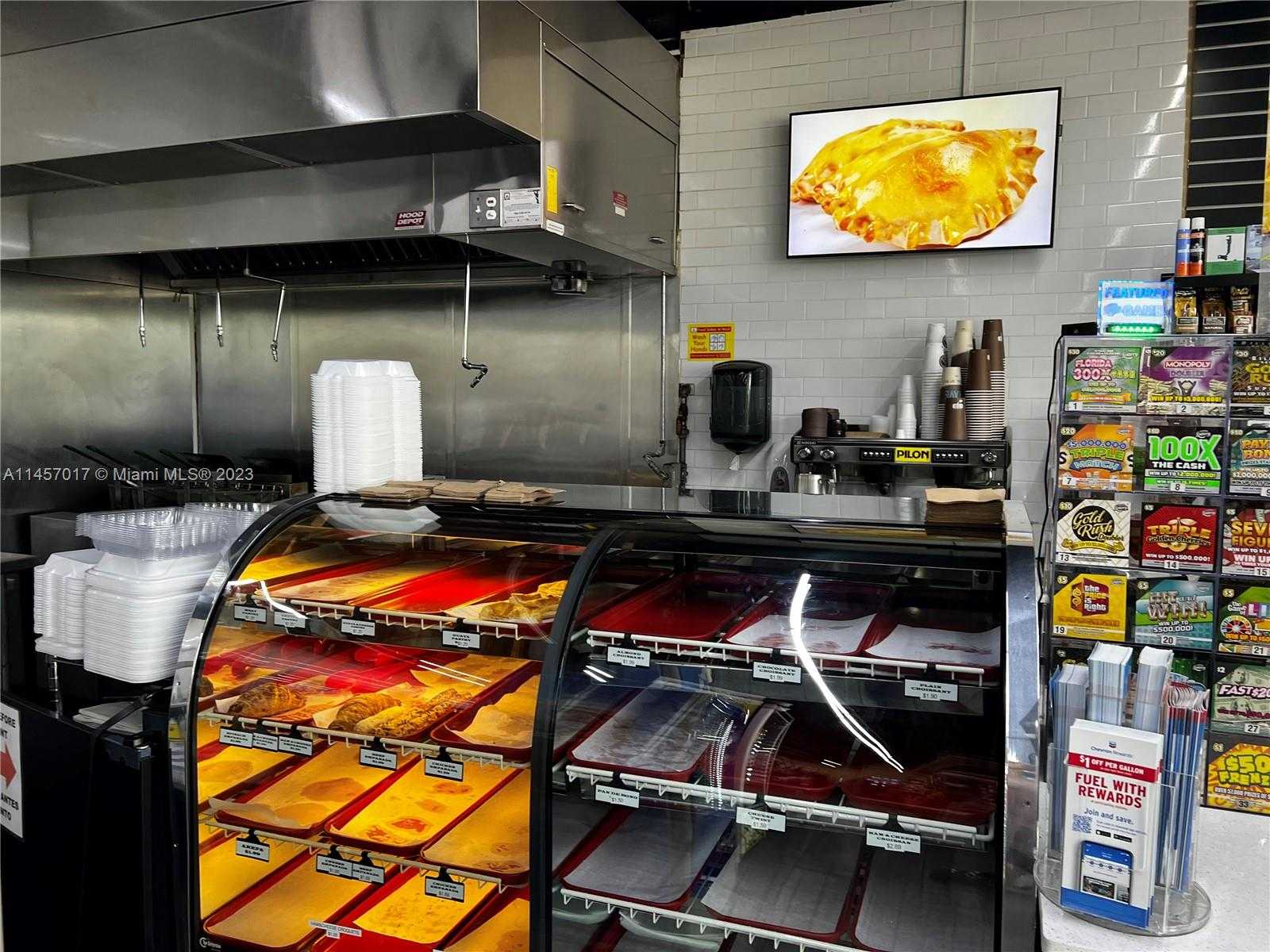 Small Image of 7201 SHERIDAN ST, Hollywood Number 8