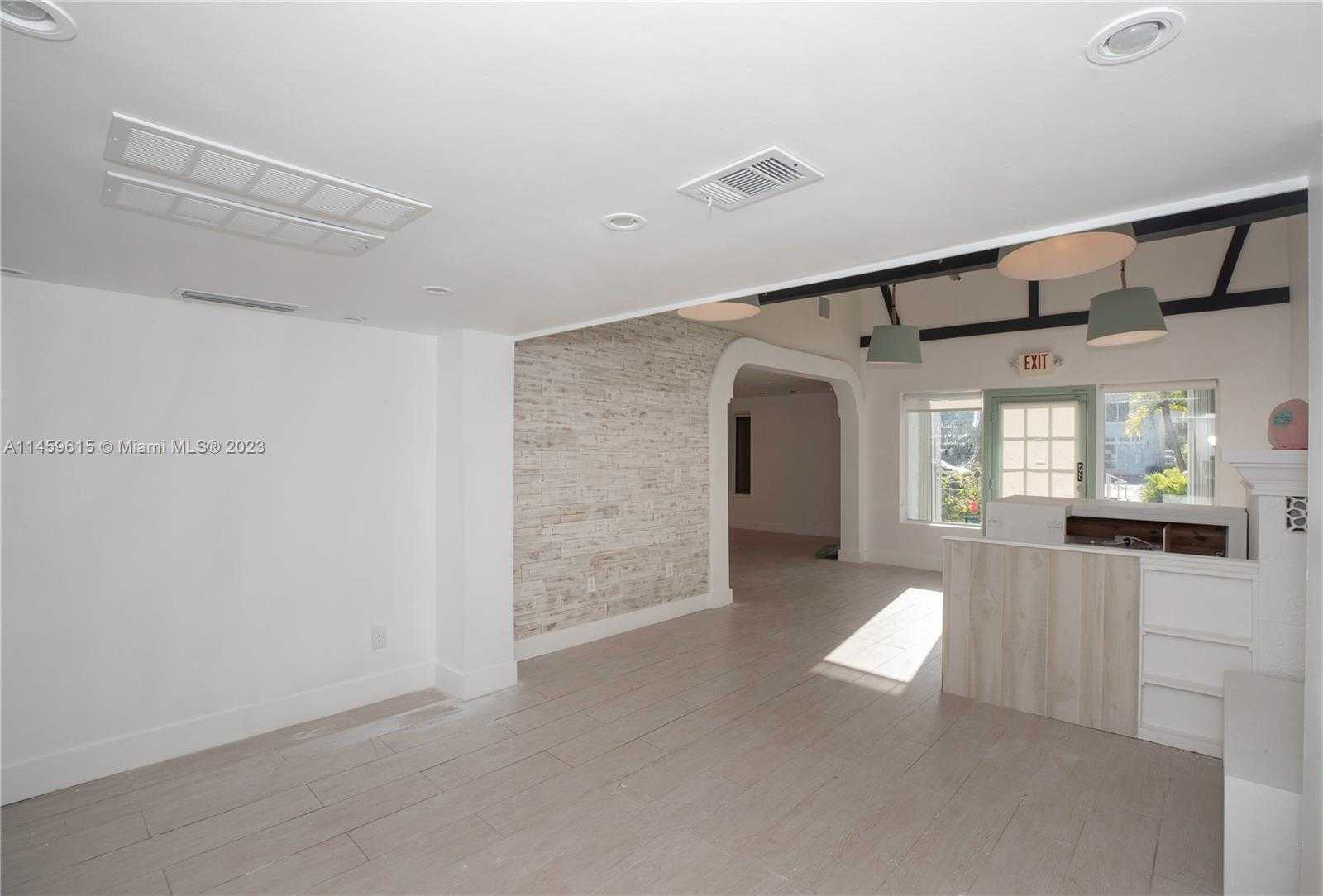 Small Image of 1235 ALTON RD, Miami Beach Number 18