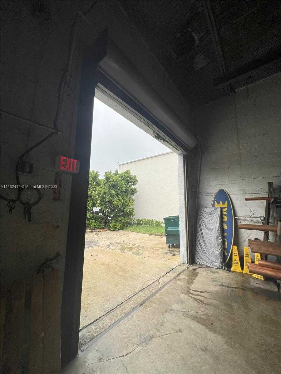 Small Image of 6785 NORTH WEST 17TH AVE, Fort Lauderdale Number 8