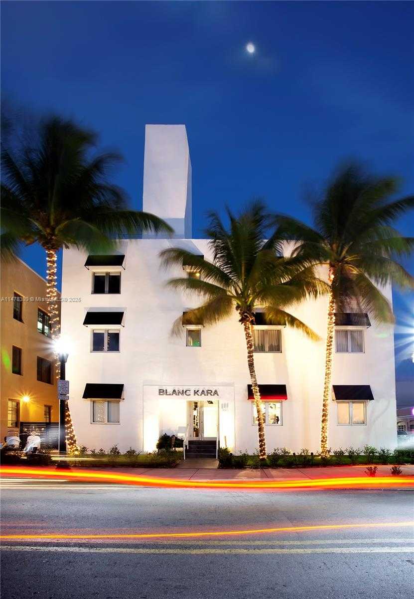 Small Image of Miami Beach Number 13