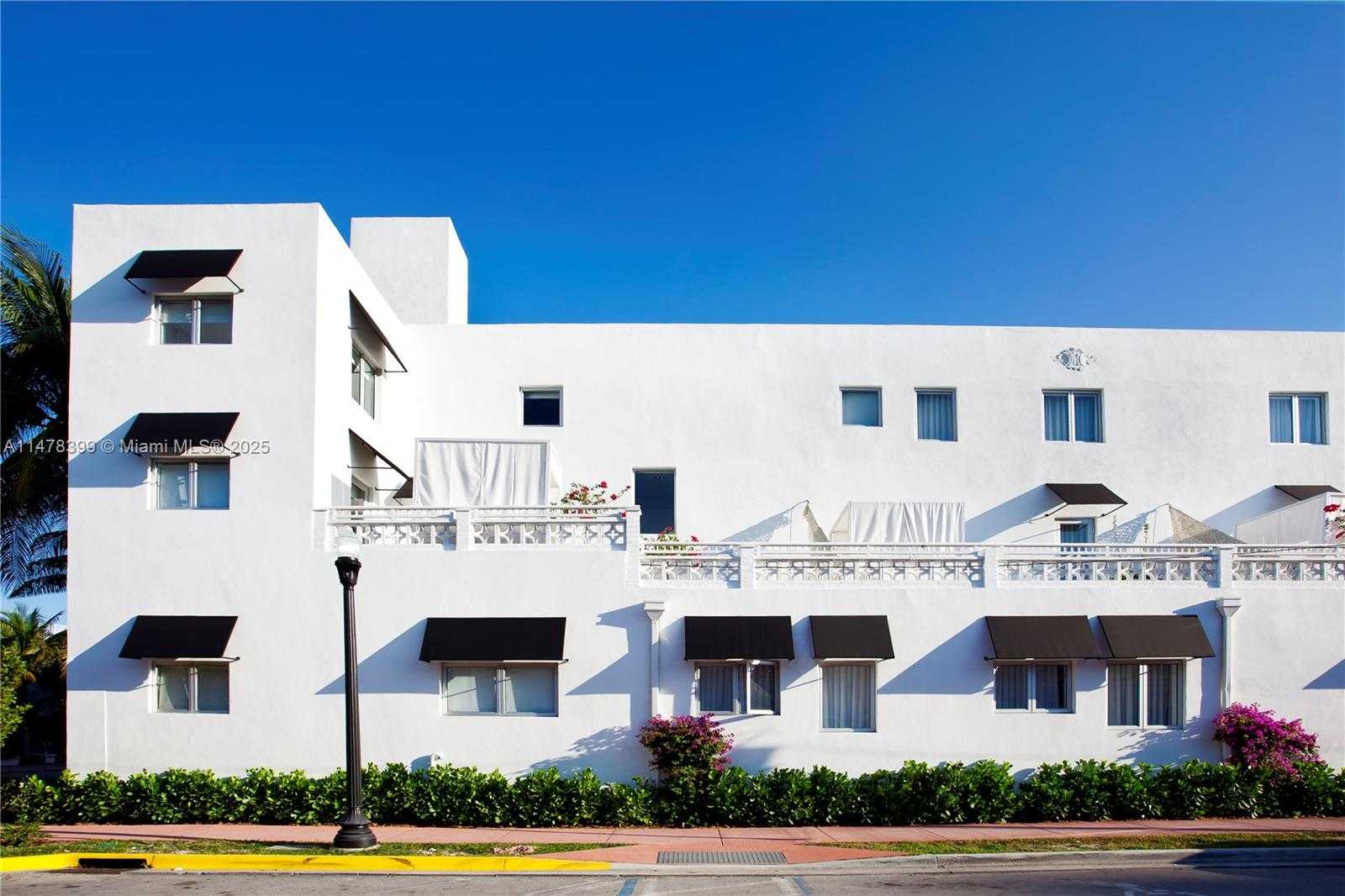 Small Image of Miami Beach Number 3