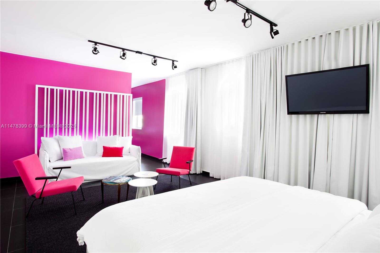 Small Image of Miami Beach Number 34