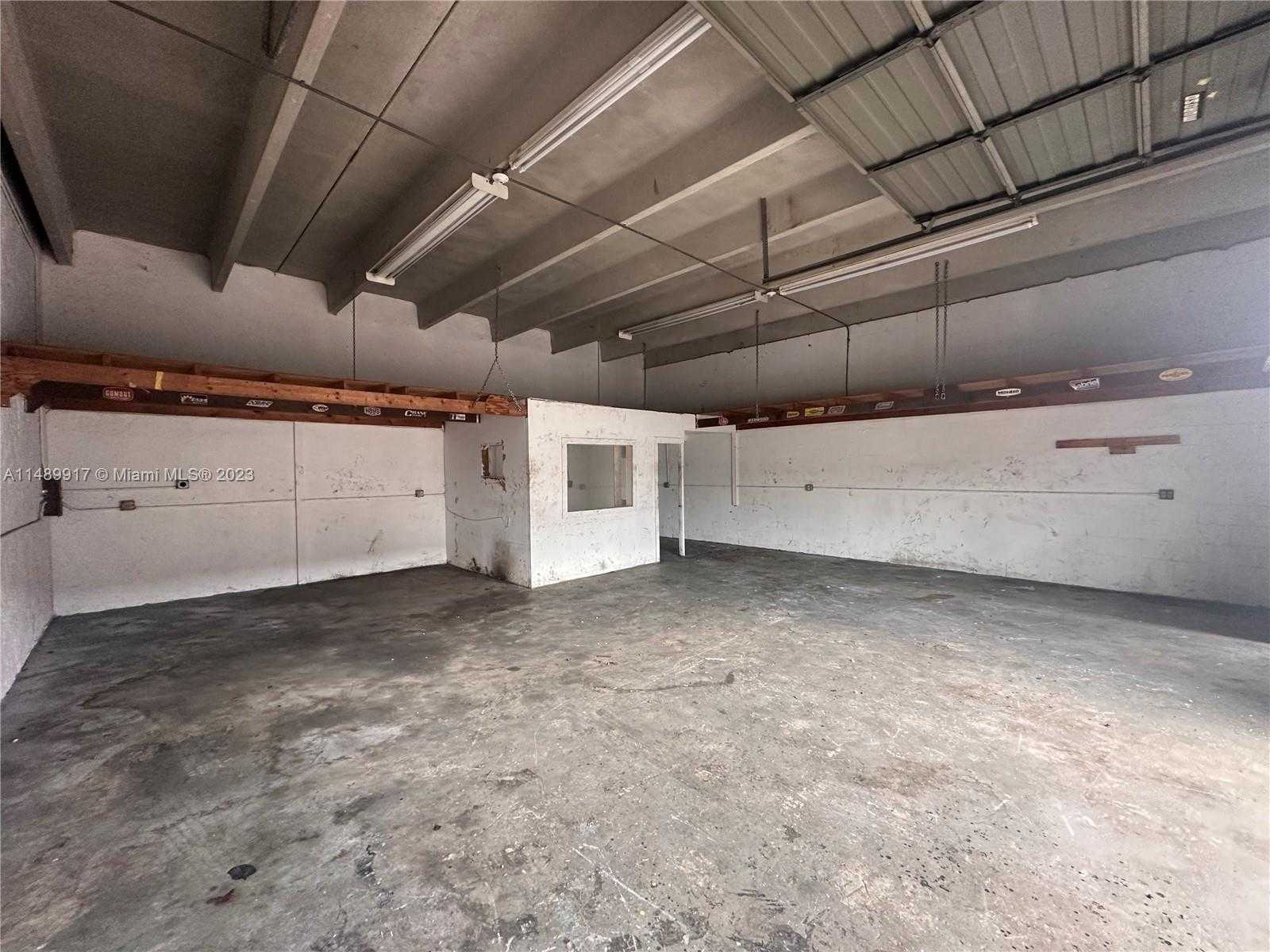 Small Image of 5660 RODMAN ST, Hollywood Number 8