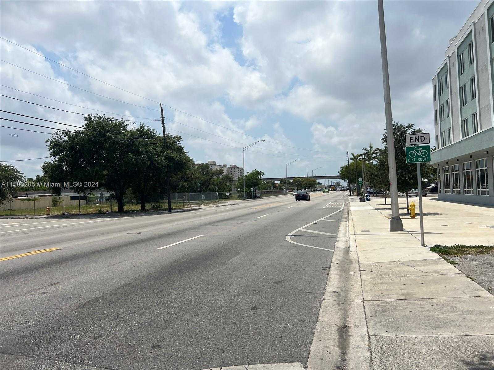 Small Image of 2451 NORTH WEST 54TH ST, Miami Number 10
