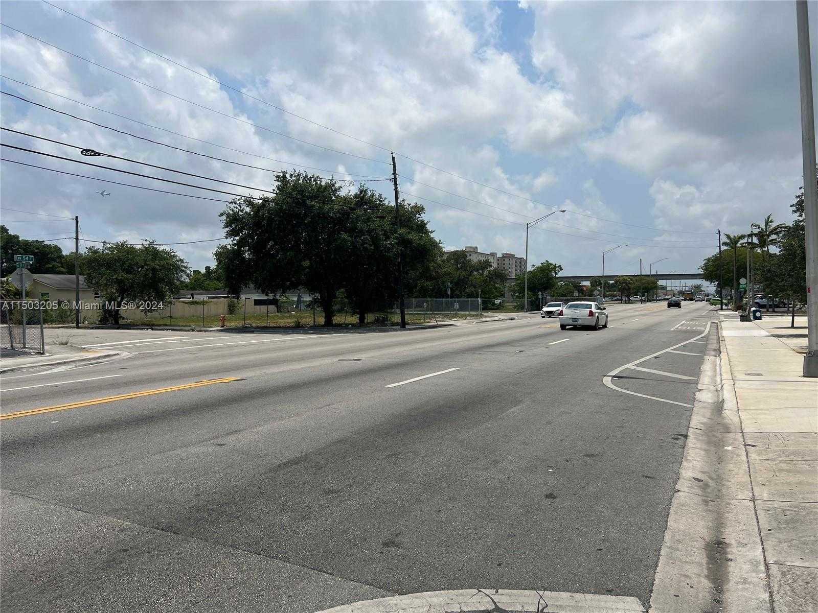 Small Image of 2451 NORTH WEST 54TH ST, Miami Number 11