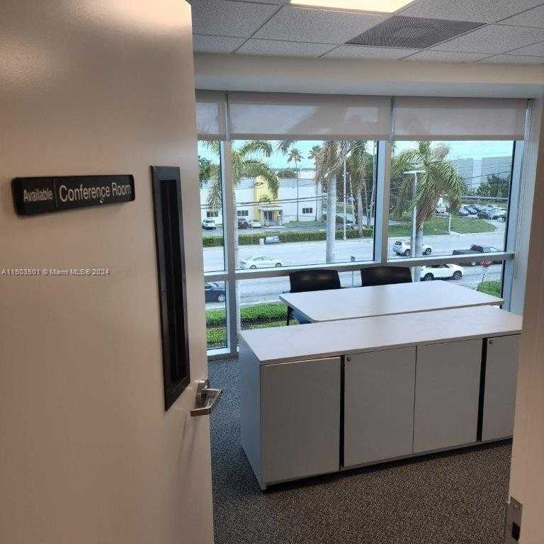 Small Image of 2500 NORTH WEST 107TH AVE #300, Doral Number 11