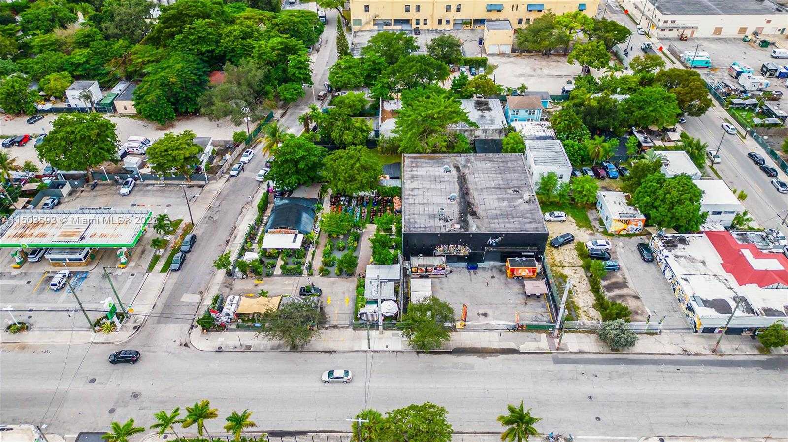 Small Image of 2600 NE 2nd Ave, Miami, FL 33137, USA Number 2
