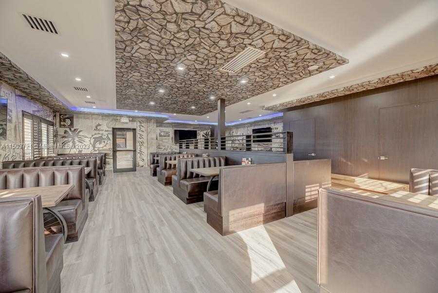 Small Image of 11101 NORTH WEST 27TH AVE, Miami Number 12