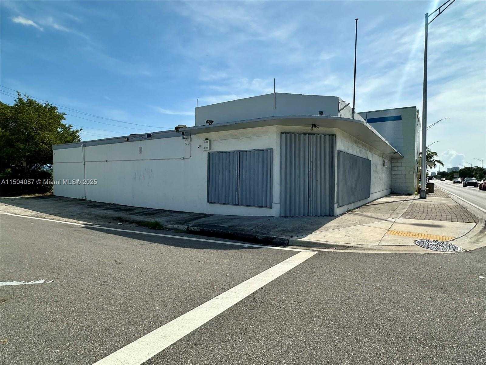 Small Image of 3045 WEST BROWARD BLVD, Fort Lauderdale Number 16