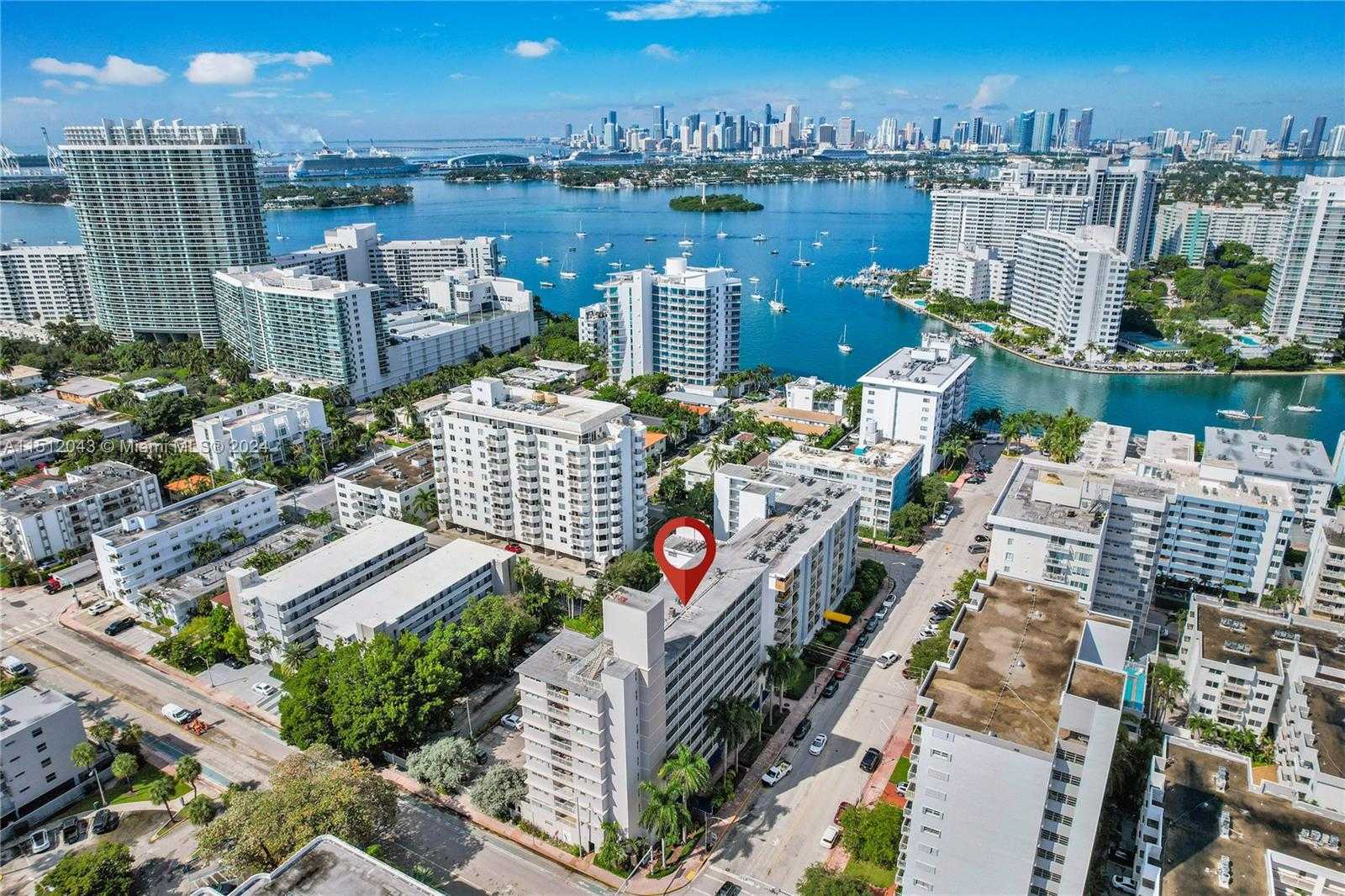 Small Image of 1300 LINCOLN RD #C-1B, Miami Beach Number 12