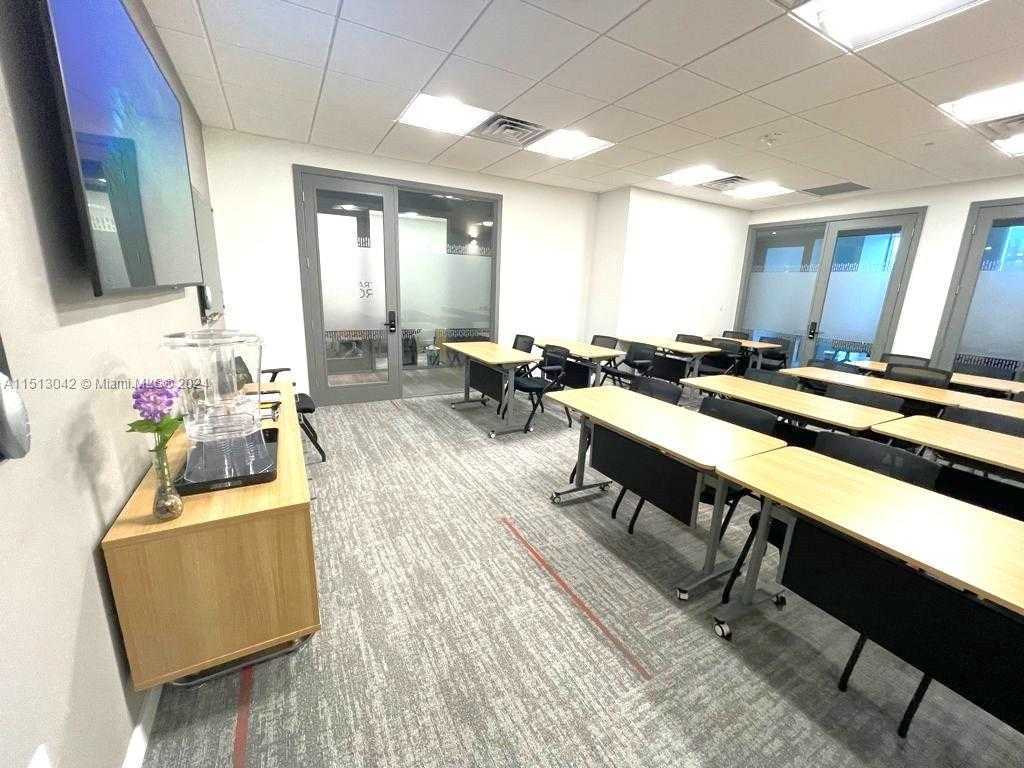 Small Image of 2980 NORTH EAST 207TH ST #315, Aventura Number 7
