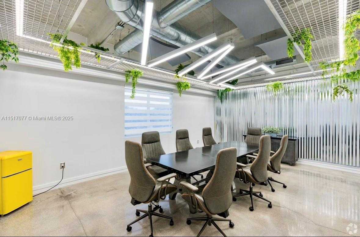 Small Image of 2550 NORTH WEST 100TH AVE, Doral Number 16