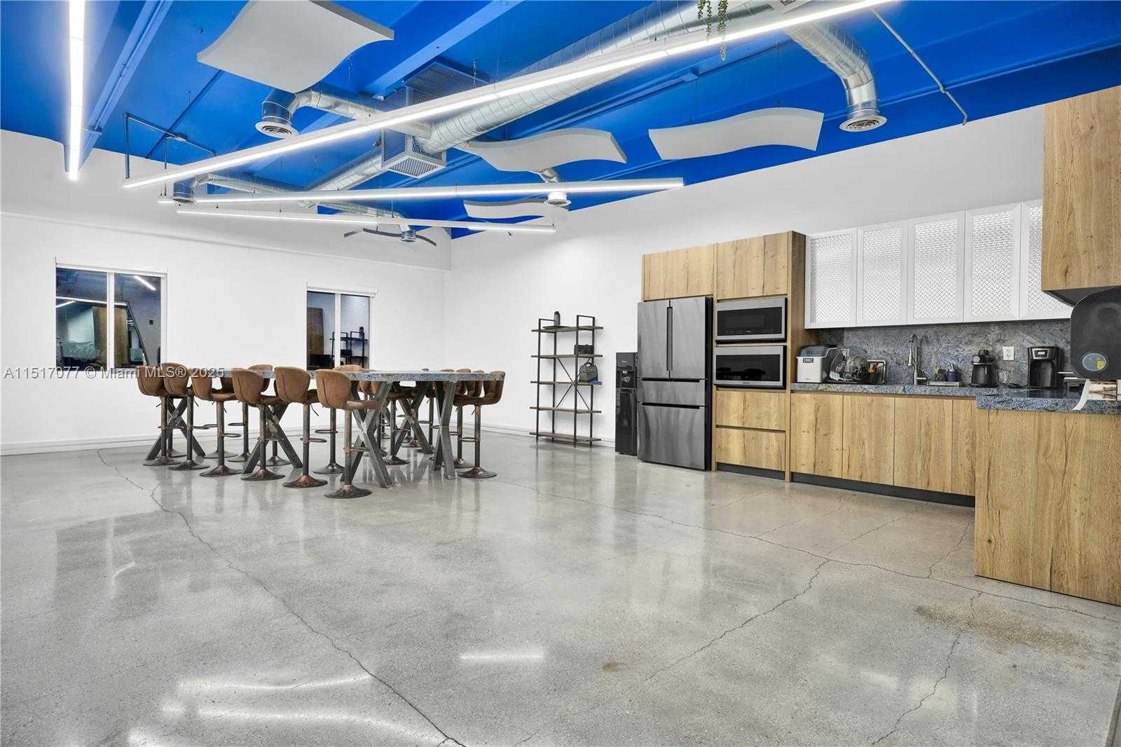 Small Image of 2550 NORTH WEST 100TH AVE, Doral Number 25