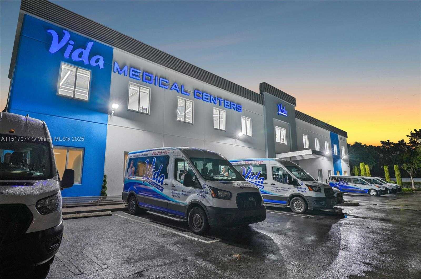 Small Image of 2550 NORTH WEST 100TH AVE, Doral Number 3