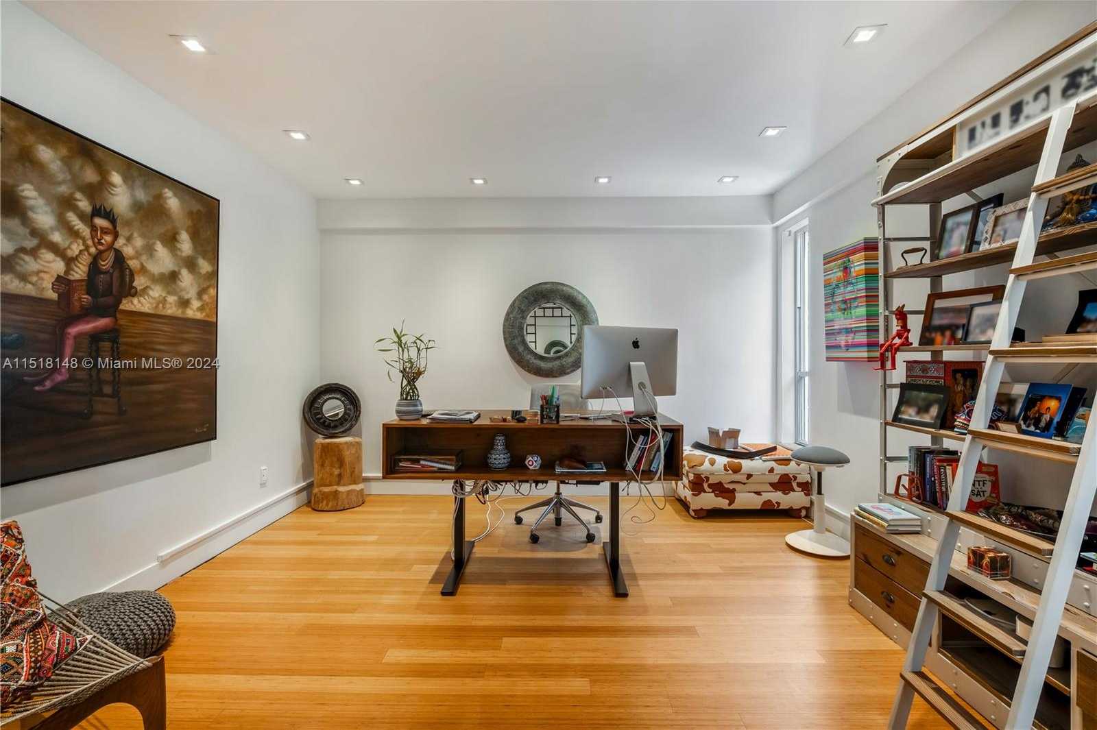 Small Image of 50 WEST MASHTA DR, Key Biscayne Number 19