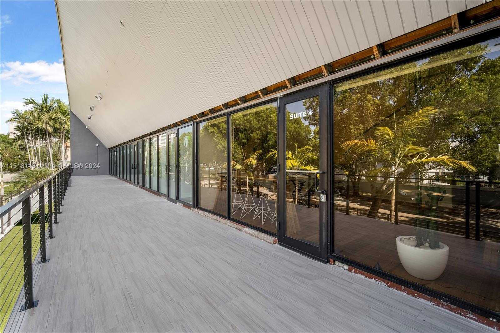 Small Image of 50 WEST MASHTA DR, Key Biscayne Number 36