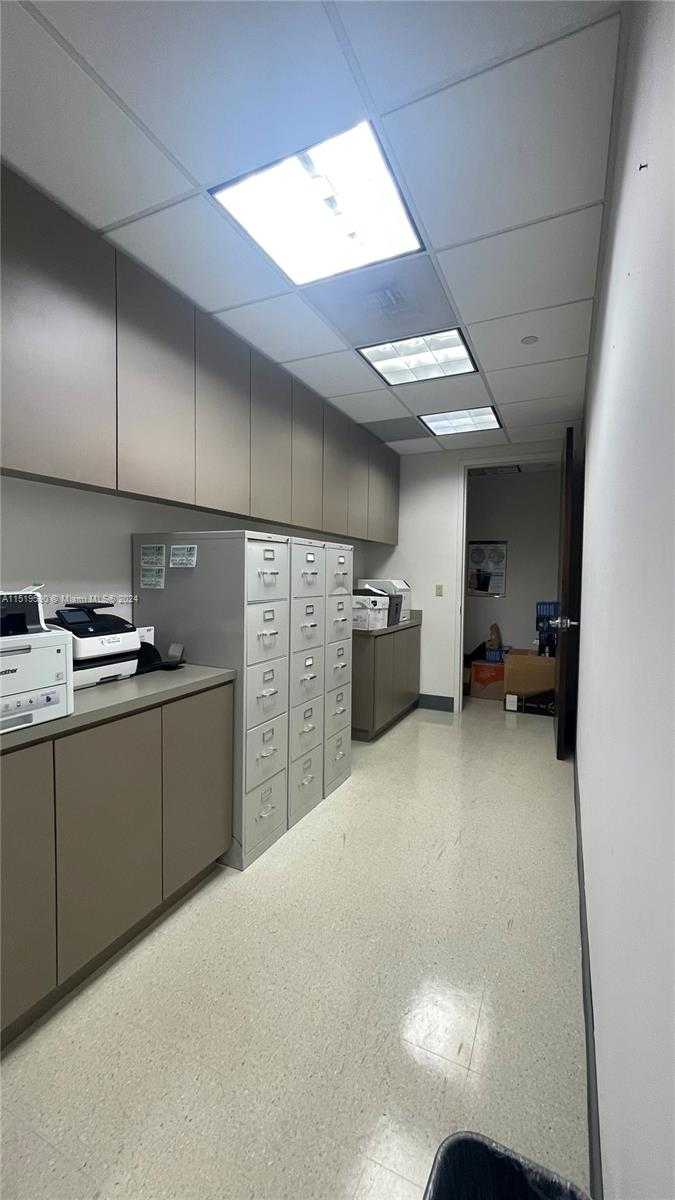 Small Image of 1200 BRICKELL AVE #505-A-B-C, Miami Number 10